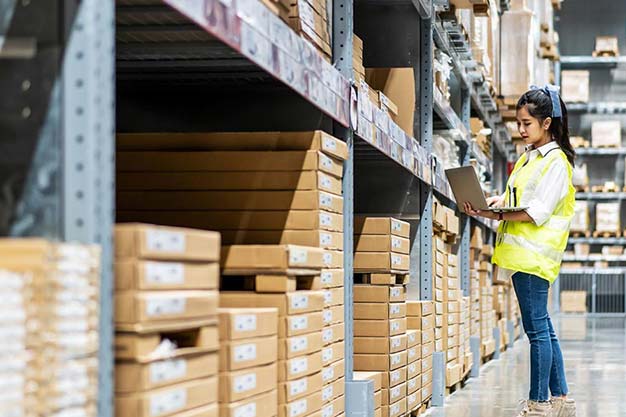 Wholesale-Distribution